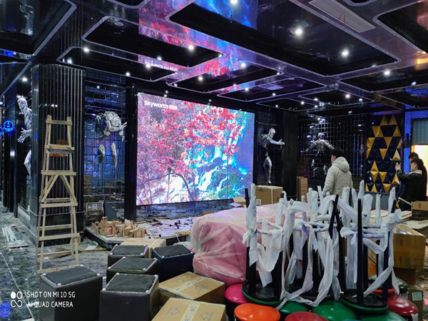 魏都室内P2.5全彩显示屏